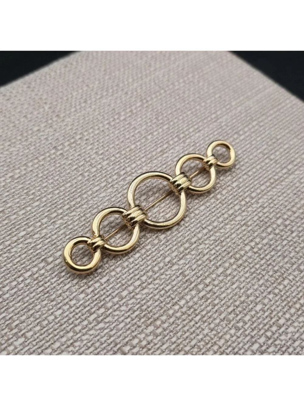 Vintage Signed Monet Mid Century Modernist Interlocking Five Ring Brooch B1588